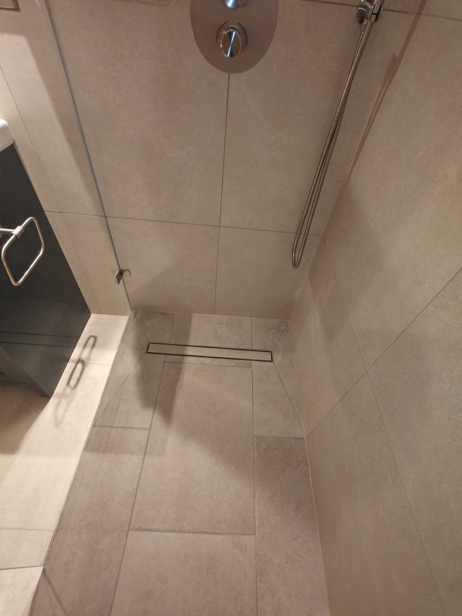 Bathroom fit-outs by Built.Calm, photo 8