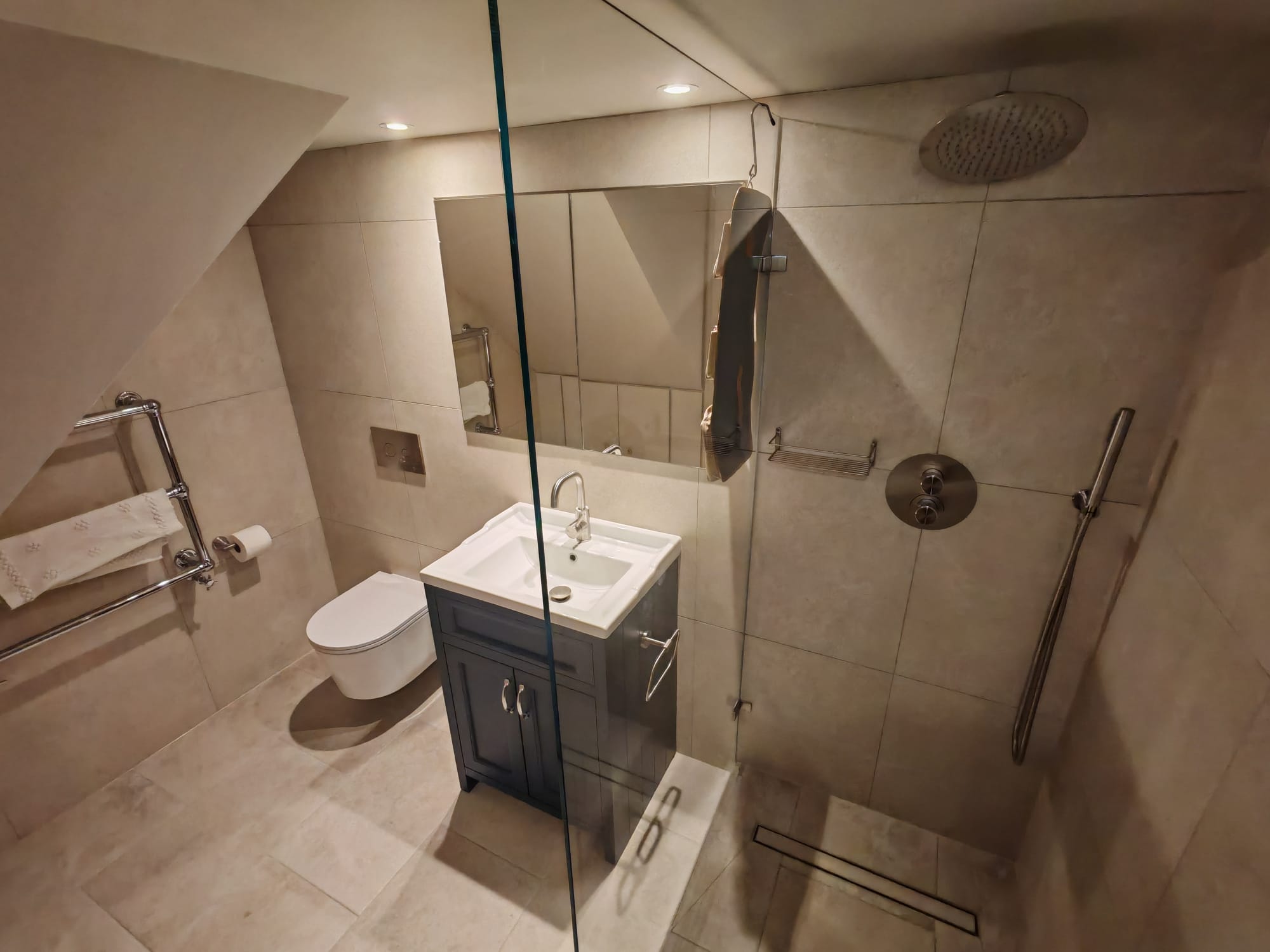 Bathroom fit-outs by Built.Calm, photo 13