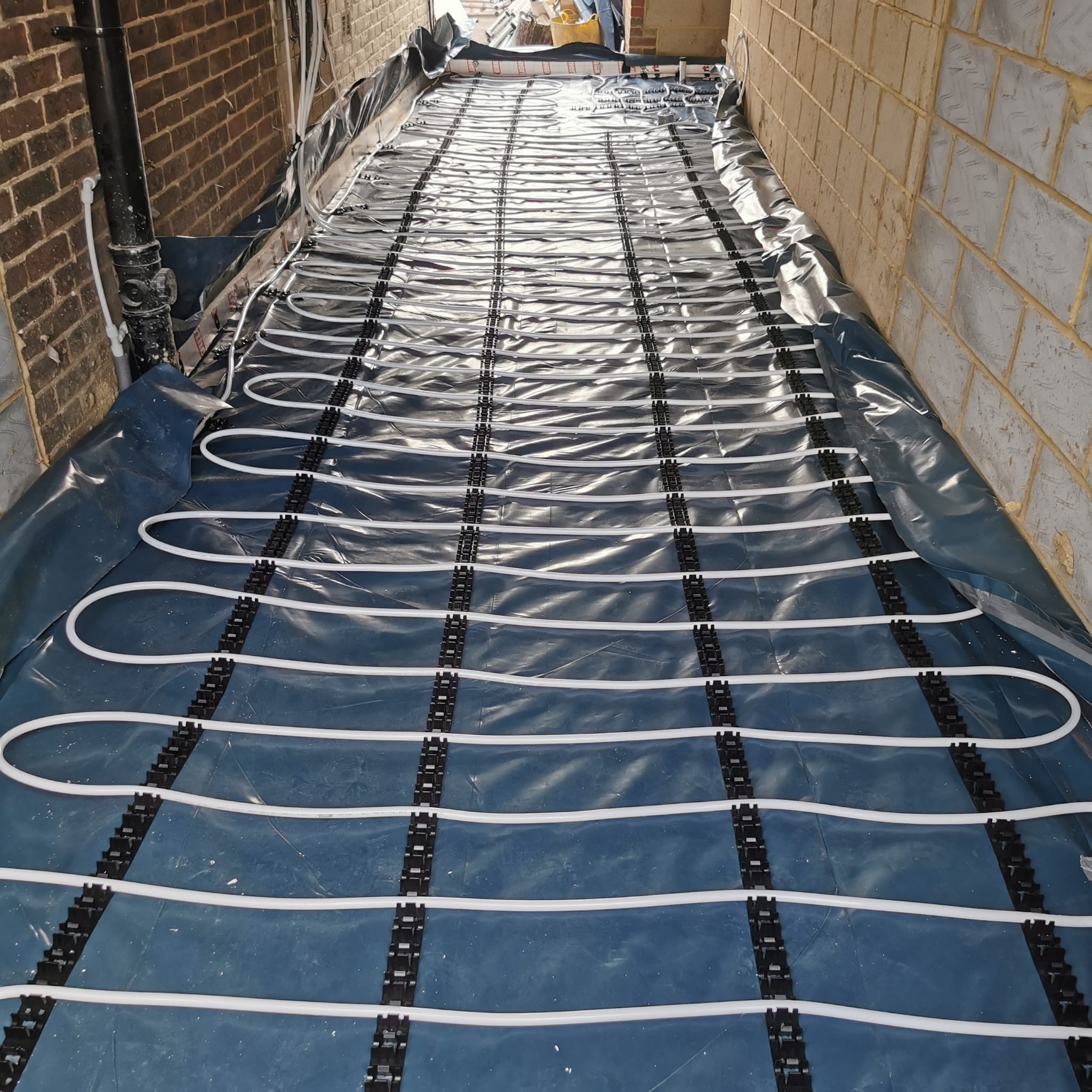 Plumbing & heating by Built.Calm, photo 1