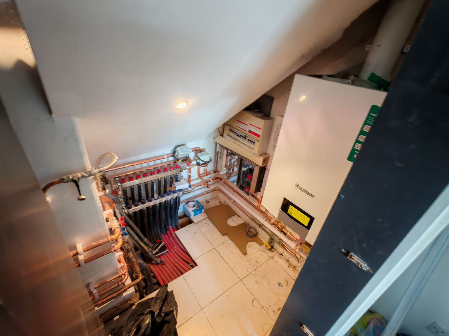 Plumbing & heating by Built.Calm, photo 13